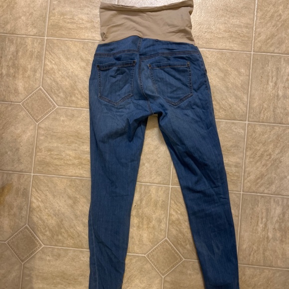 Maternity jeans - Picture 3 of 3